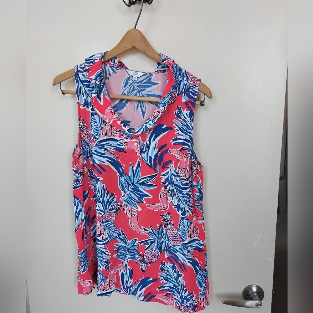 crown & ivy Coral Pink Tropical Print Sleeveless Blouse